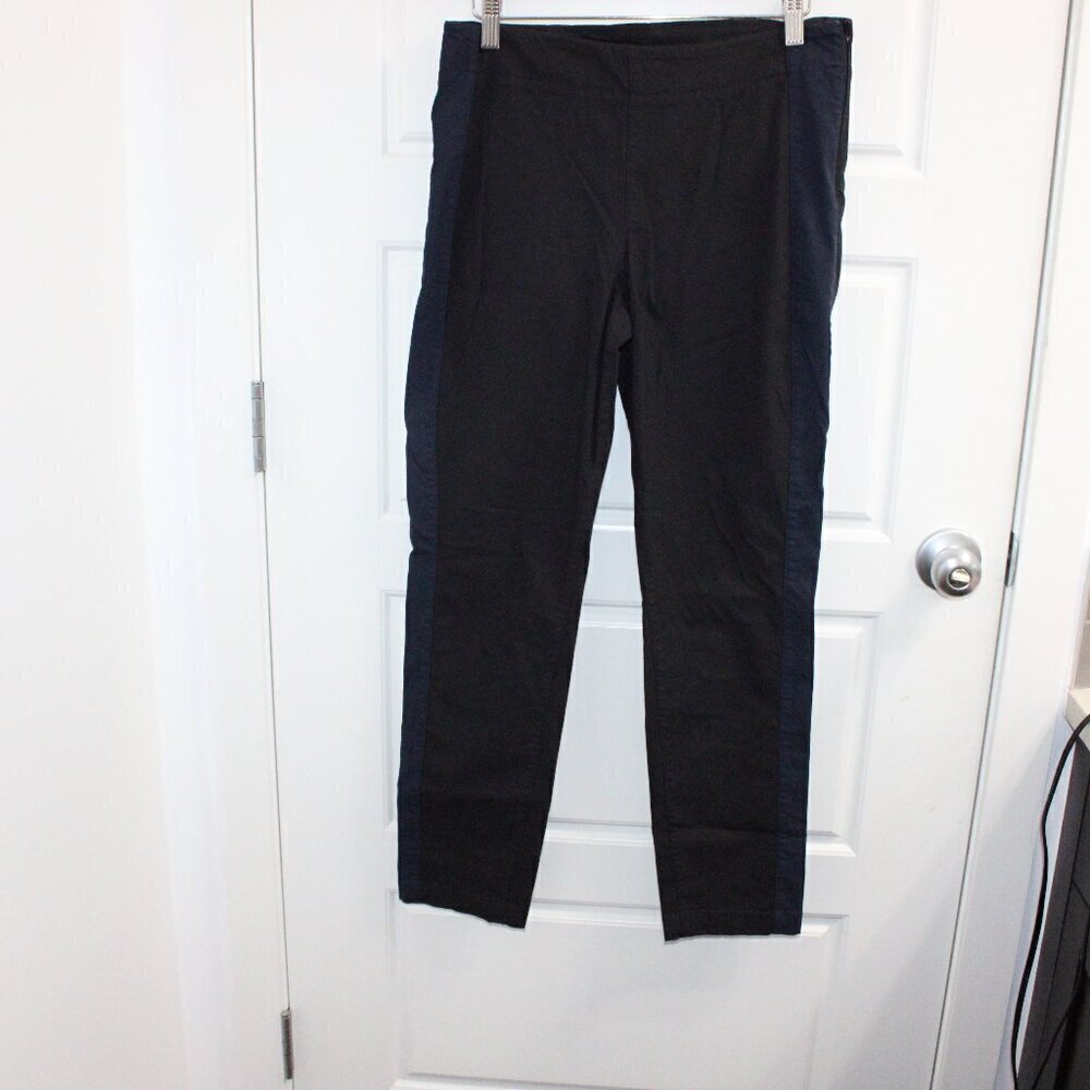 3/$30 Kit & Ace Size 6 Skinny Trousers Two Tone Black with Navy Blue Side Panels